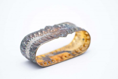 Argola de guardanapo em prata relevada